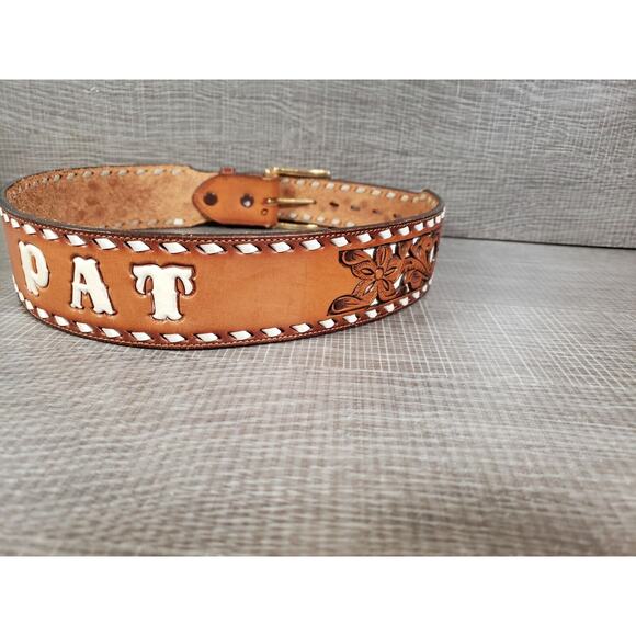 Vintage TONY LAMA Hand Tooled "PAT" LEATHER BELT - SIZE 28 - Made in USA - Picture 10 of 14